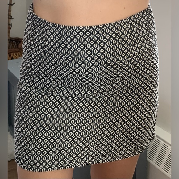 Printed Skirt - Picture 2 of 3